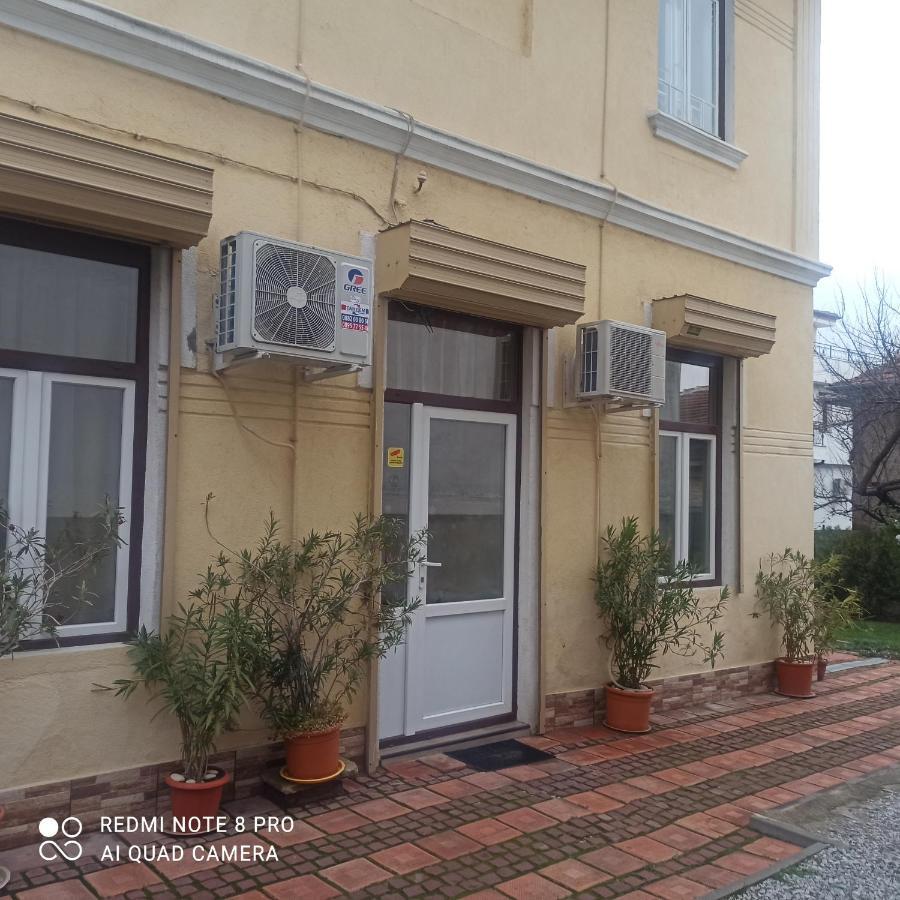 Стонел Apartamento Veliko Tŭrnovo Exterior foto